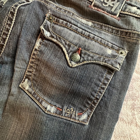 1921 Jeans - Picture 5 of 9